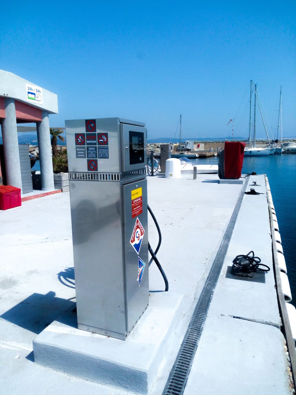 SERVICE POMPE A ESSENCE